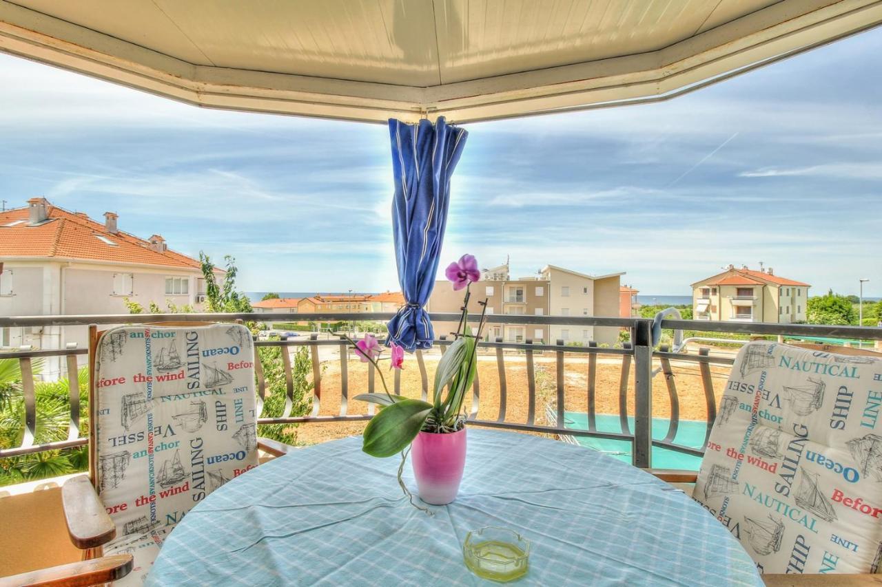 Nadia House With Apartments Zambratija  Luaran gambar