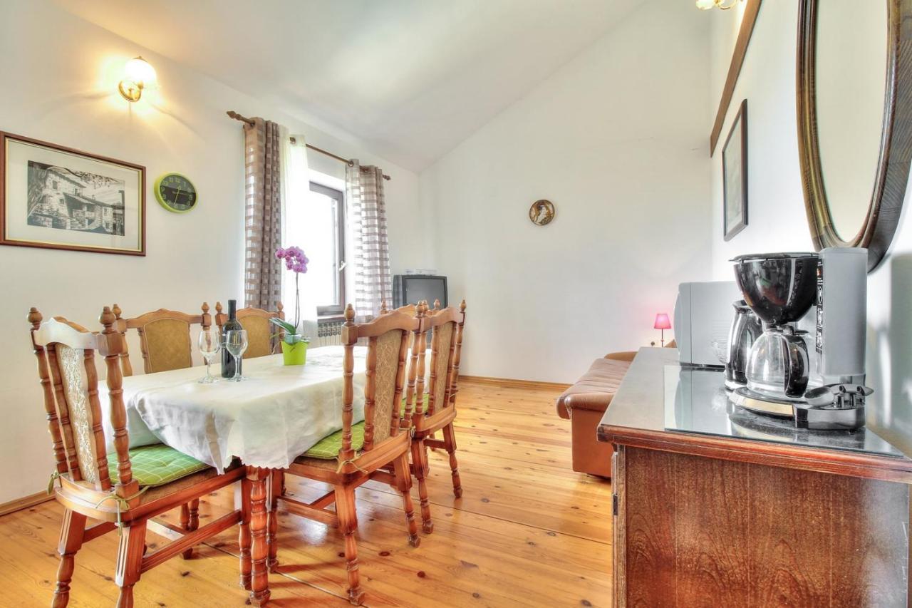 Nadia House With Apartments Zambratija  Luaran gambar